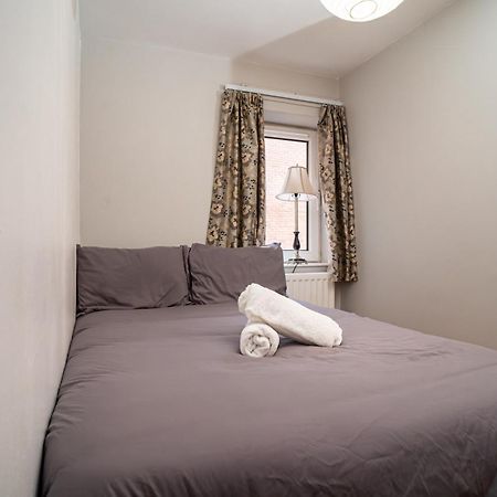 Central Apartment In Belfast City Centre 외부 사진