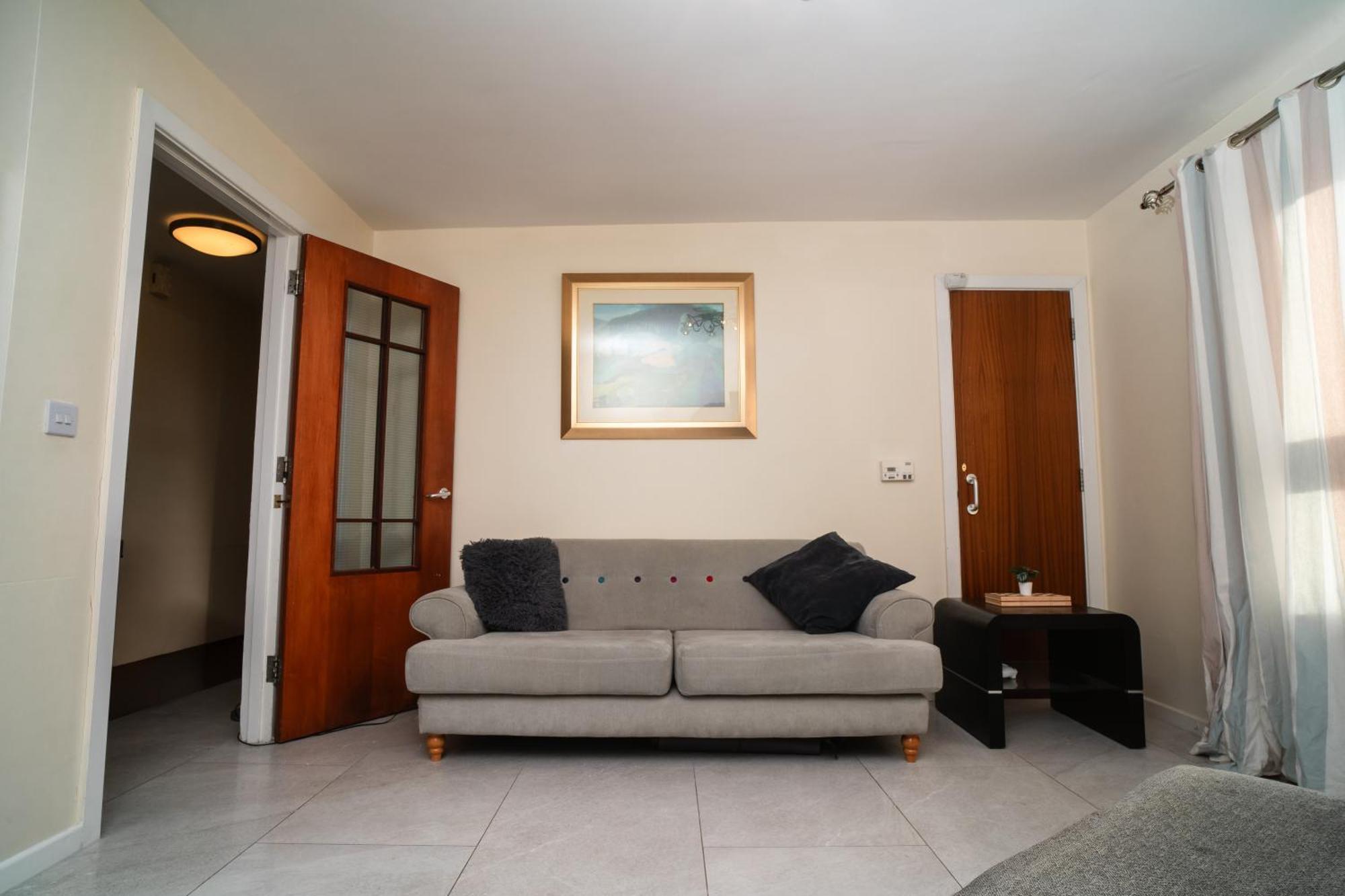 Central Apartment In Belfast City Centre 외부 사진
