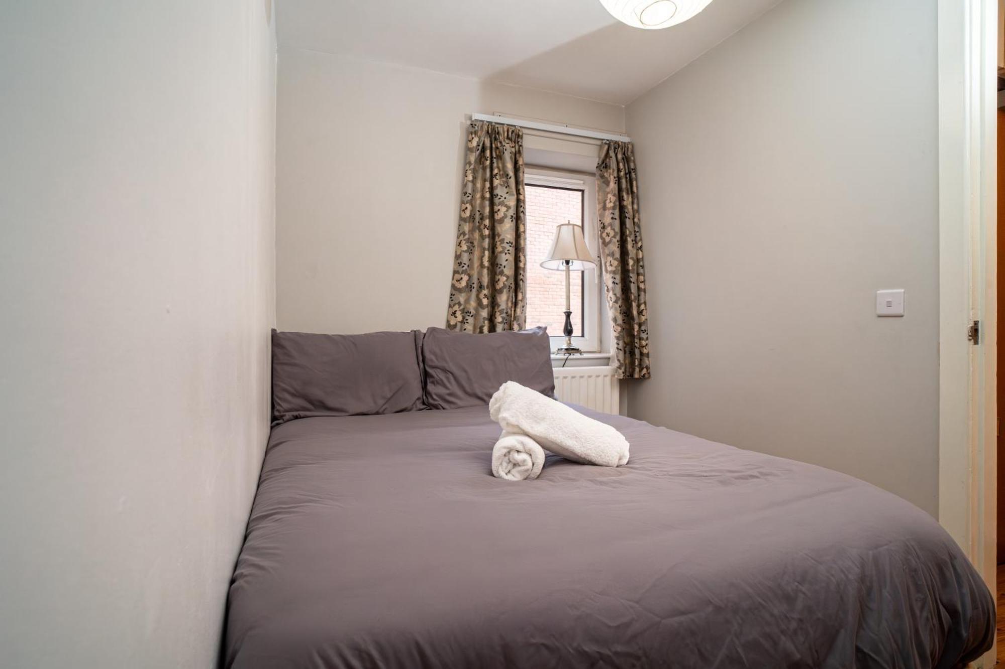 Central Apartment In Belfast City Centre 외부 사진